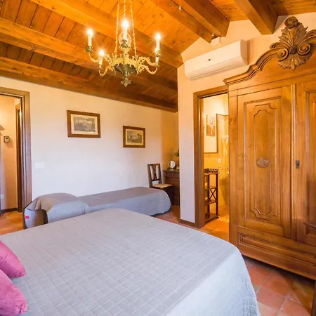 Prázdninový dům Gorgeous In With Wi-fi Castelbuono (Sicily)