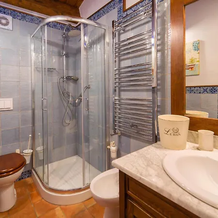 Gorgeous In With Wi-fi * Castelbuono (Sicily)
