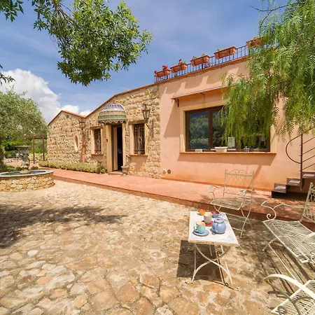 Prázdninový dům Gorgeous In With Wi-fi Castelbuono (Sicily)